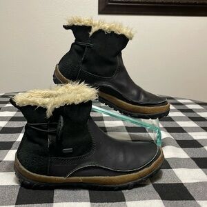 Merrell Tremblant Pull On Polar Boots Select Dry Women 7 Leather Suede Faux Fur